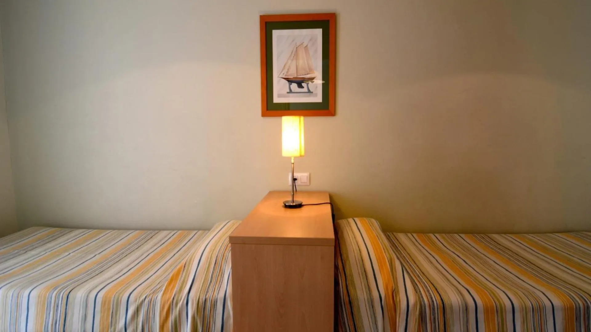 The Apartment In L' Escala 0*,  Spanien